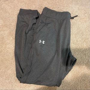 Gray Under Armour Joggers, size M